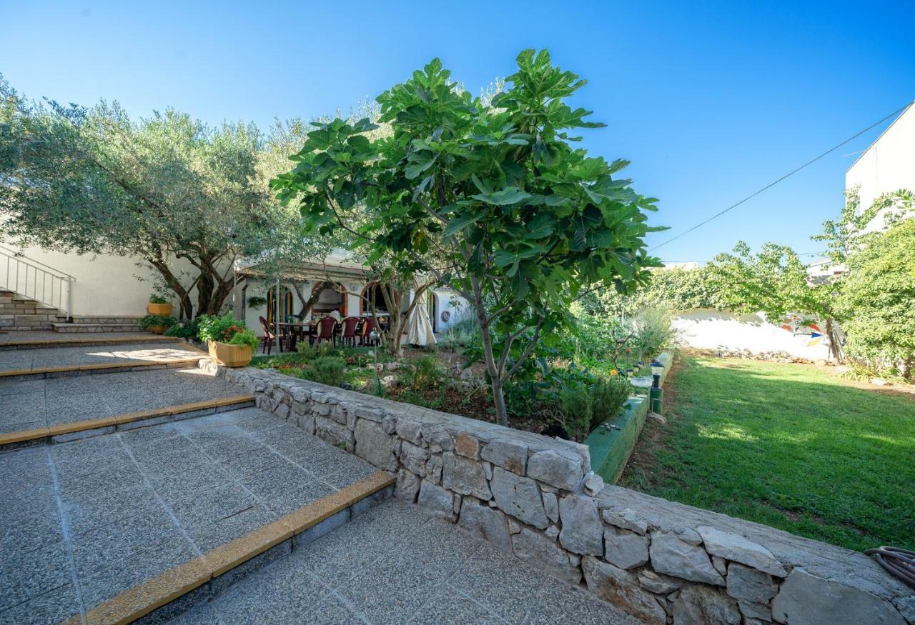 Apartmani Pataca Vodice Habitación foto