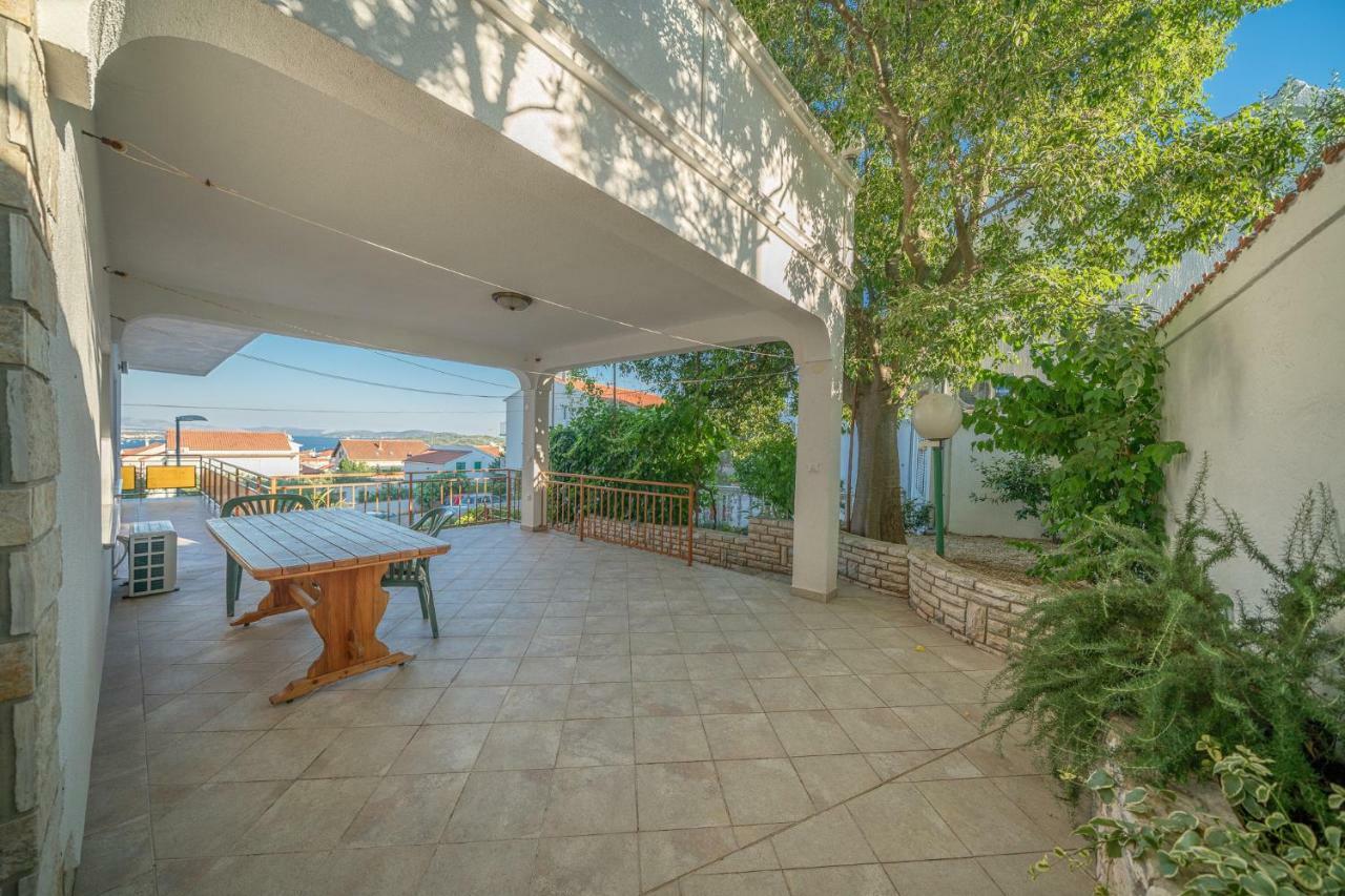 Apartmani Pataca Vodice Habitación foto