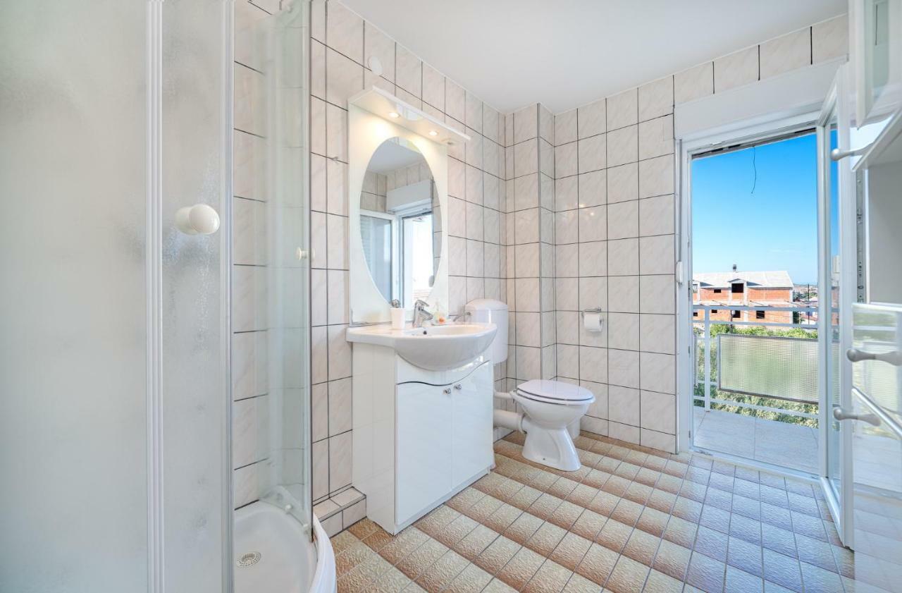 Apartmani Pataca Vodice Exterior foto